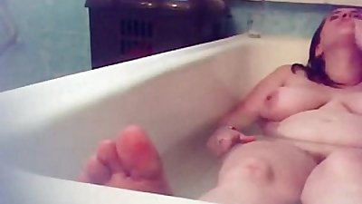 Hidden cam catches my mum having orgasm in bath tube