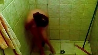Nasty brunette hoe gets a shower