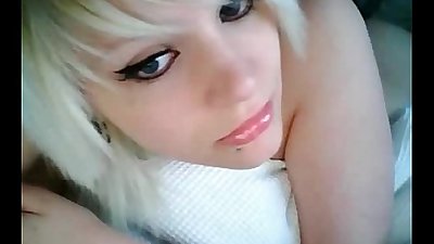 Sexy blonde EMO hoe shows herself