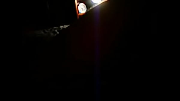 Marce avec le dos tourné.AVI